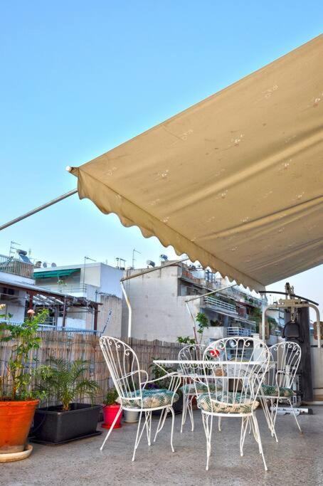 Koukakis Sunshine Roof Apartment Atenas Exterior foto